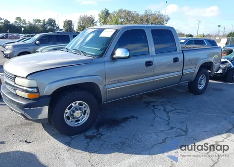 2002 Chevrolet Silverado 1500Hd Ls z USA, uszkodzony, nr VIN 1GCGC13UX2F147579